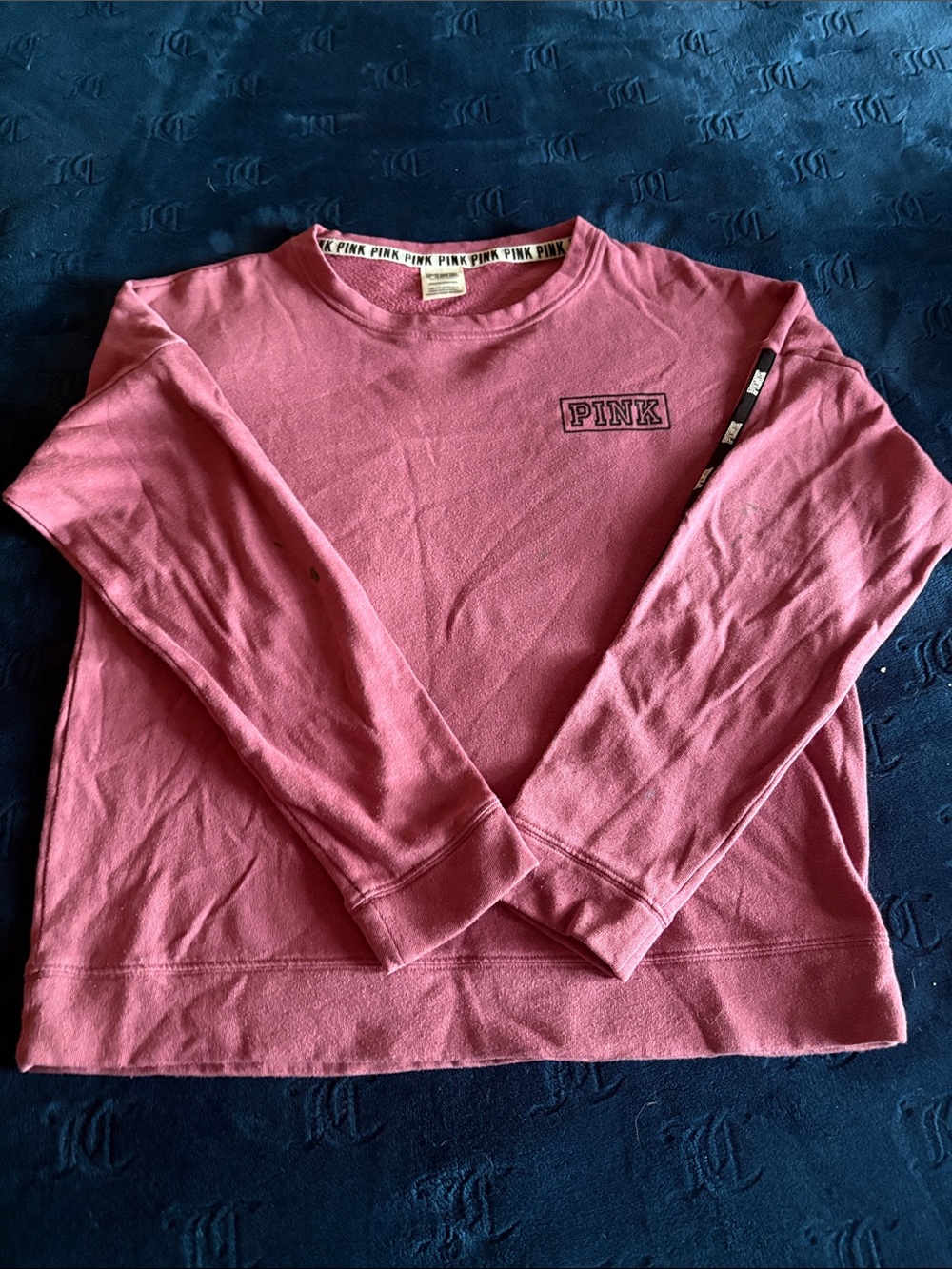 Victoria's Secret PINK Long Sleeve Crewneck Sweater in Pink